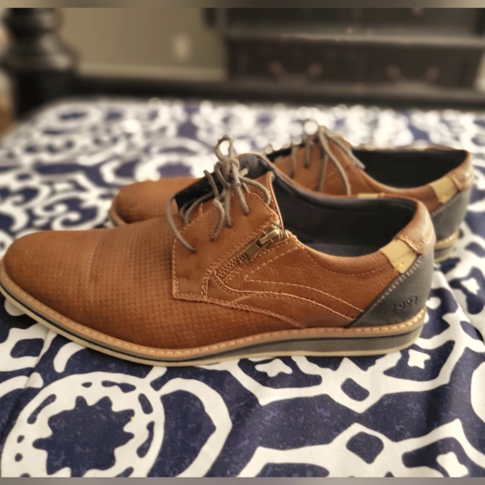 Freeman Mens dress shoes